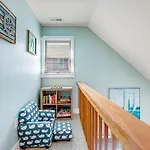 Captain\'S Cottage