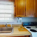 Oceanaire 104