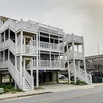 The Quarterdeck Oc