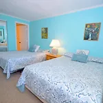 Bay Princess 211