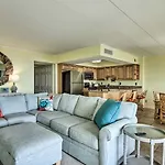 Inviting Ocean City Condo With Beach Access!