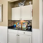 Ocean City Condo With Panoramic Views Walk To Beach