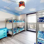 Golden Sands 701