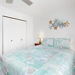 Sea Loft 205