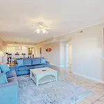 Sunset Pointe 303