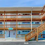 Bayshore Central 44