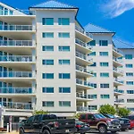 The Meridian 505E