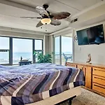 Beachfront Ocean City Condo With Balcony And Views