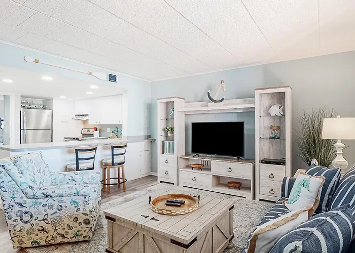 Colonial Condo 102