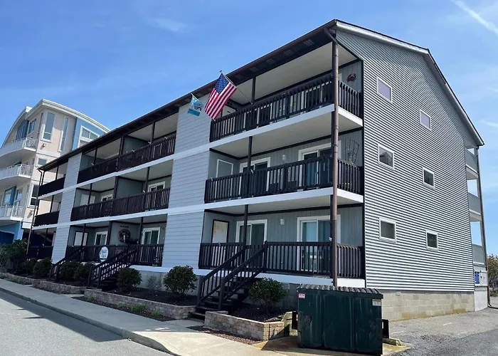 Seabay Vista II 304 Condo