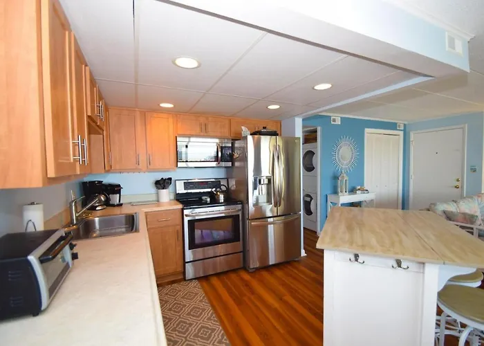 Thunder Island 109C Condo