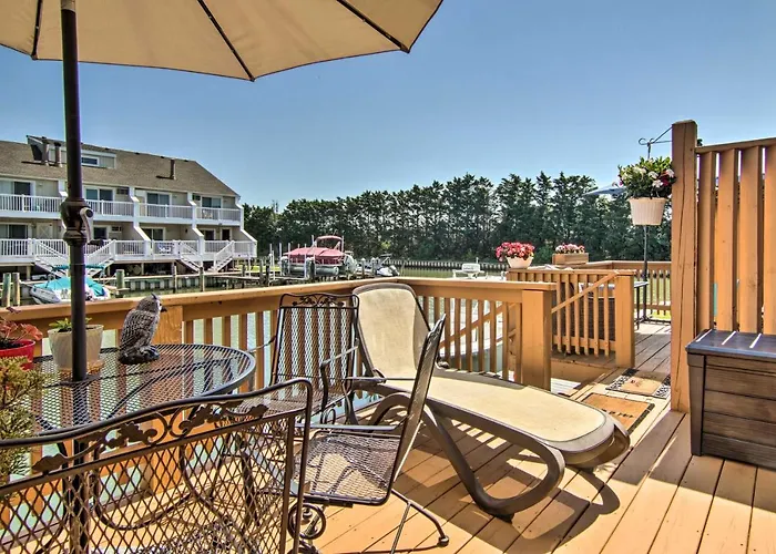 Airy Ocean City Condo On Canal Front With Deck!