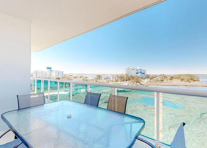Sunset Pointe 303