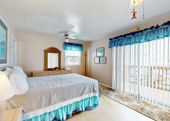 Shipwreck Townhome