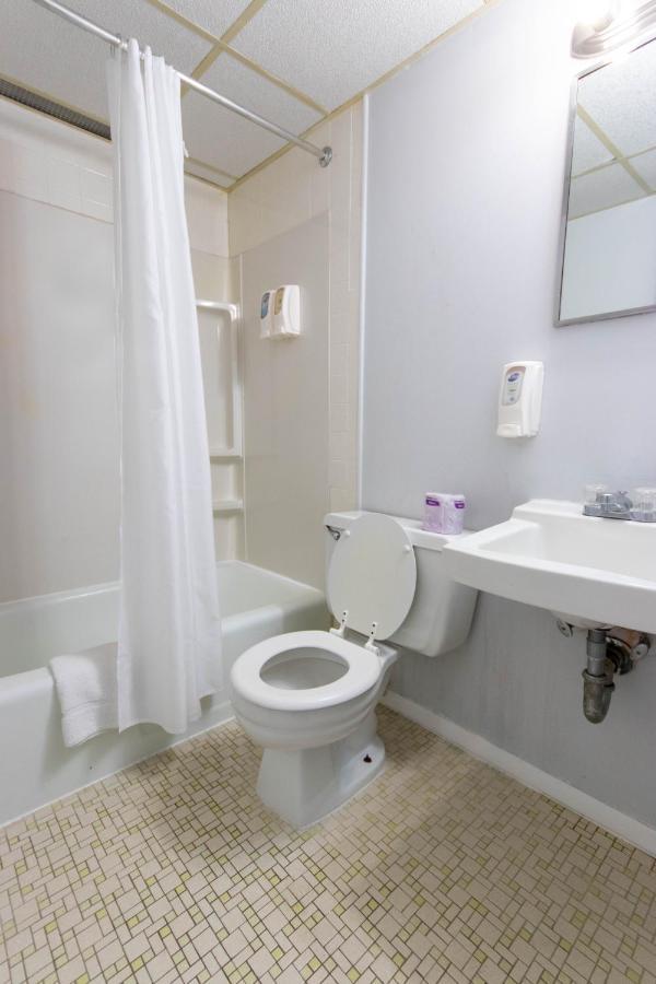 Rideau Oceanfront Inn Ocean City