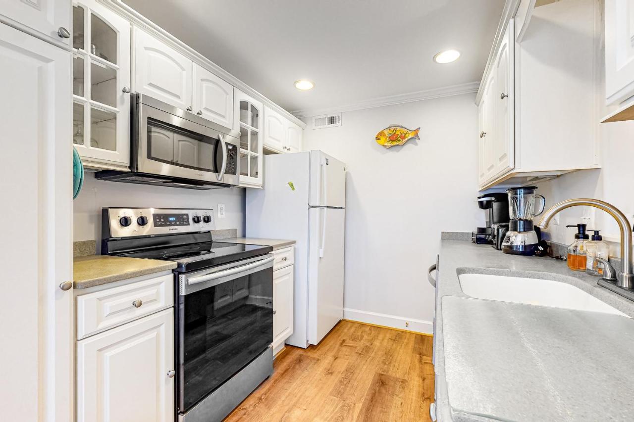 Aronimink Vista 9c Apartment