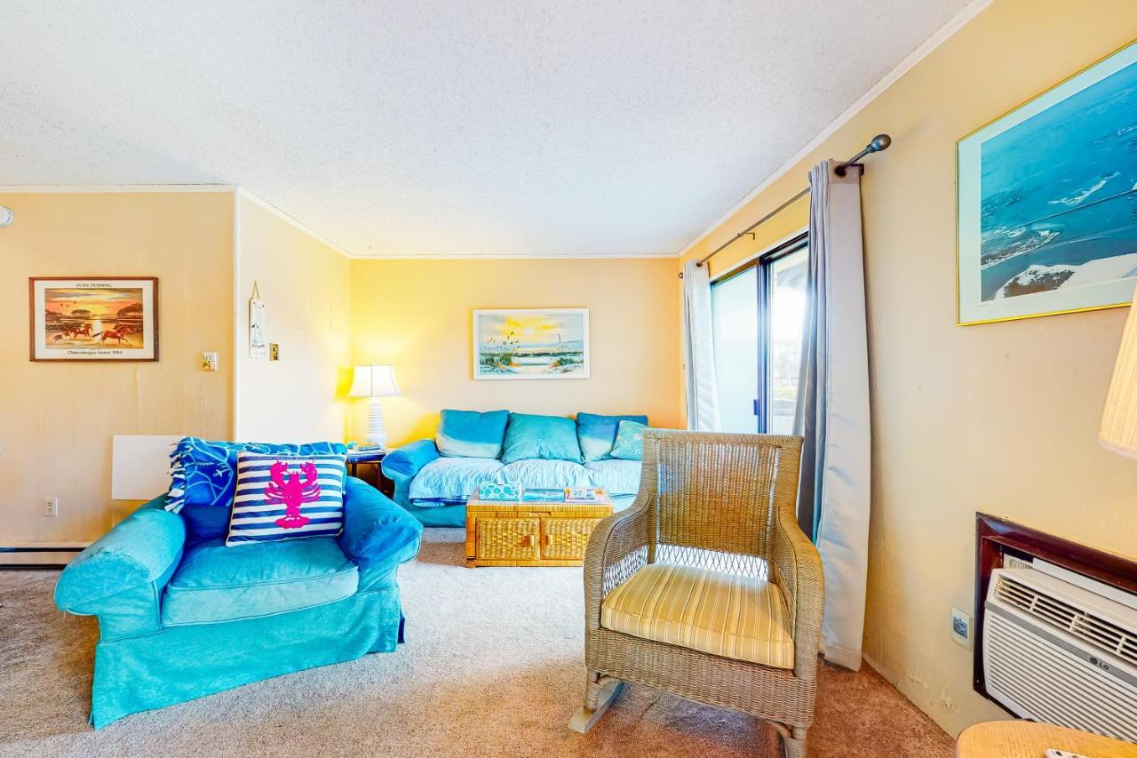 Bayshore 35 Apartment