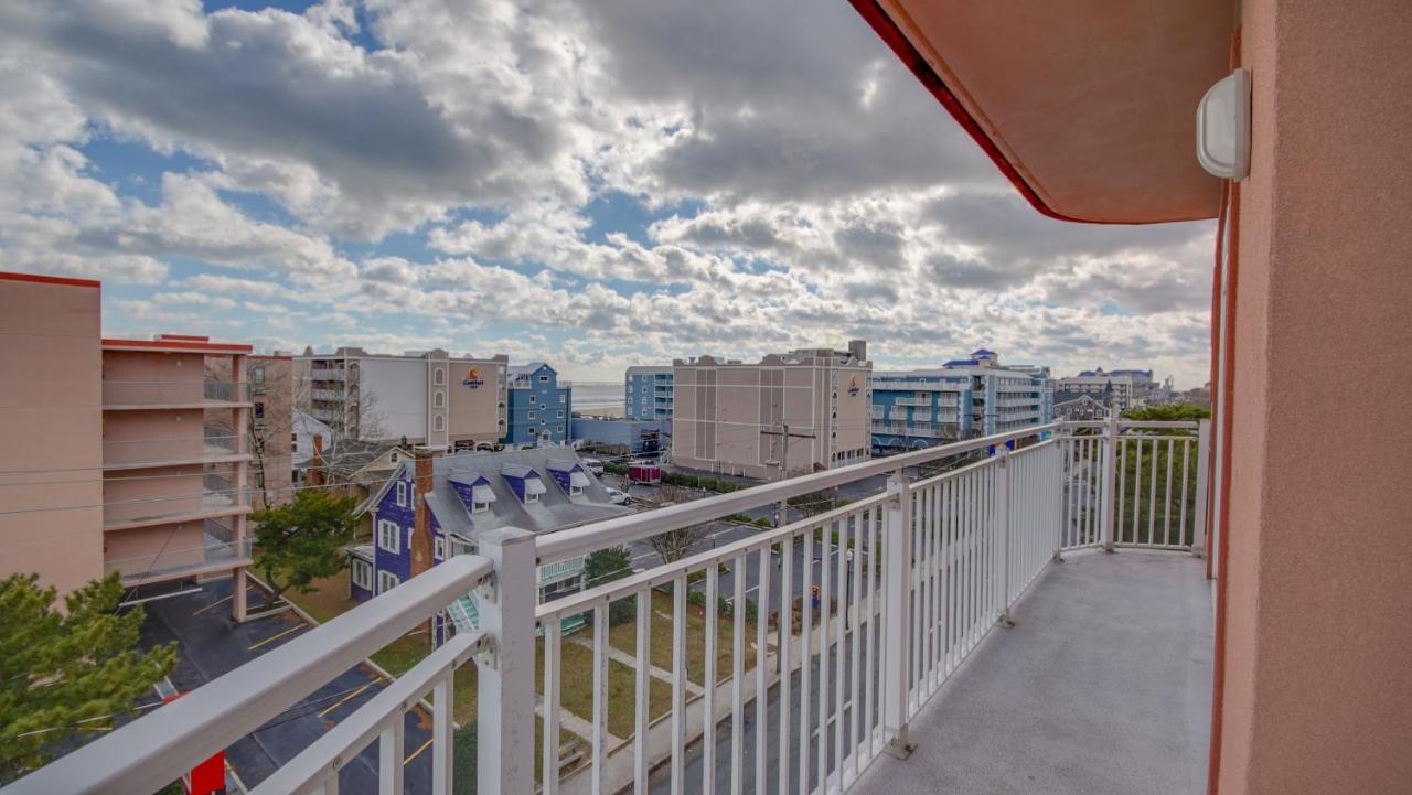 Americana Princess Suites/condos Apartment *