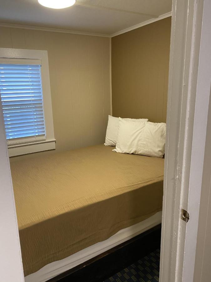 Motel The Admiral Hotel/motel 2*