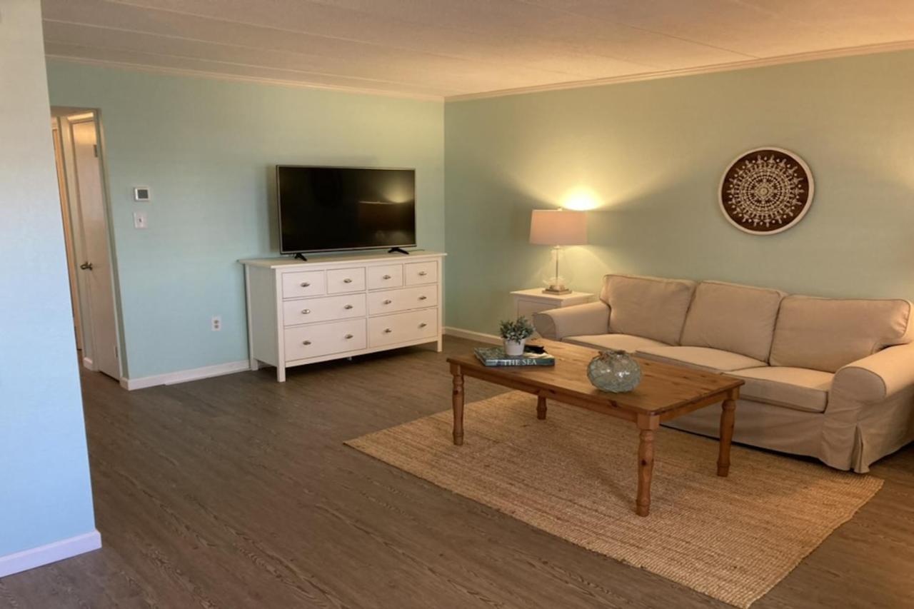 Sea Level 203 Apartment