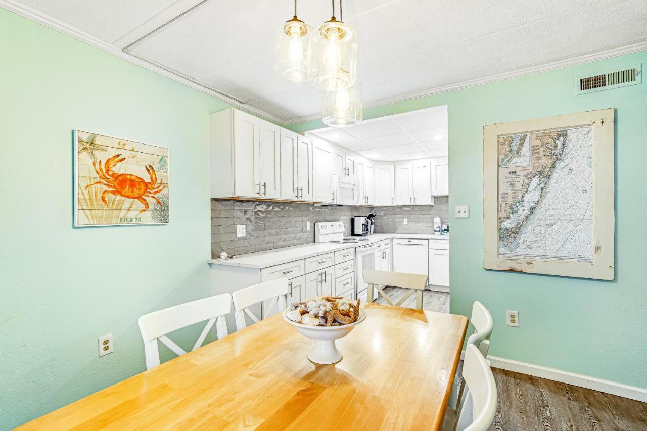 Sea Level 203 Apartment *