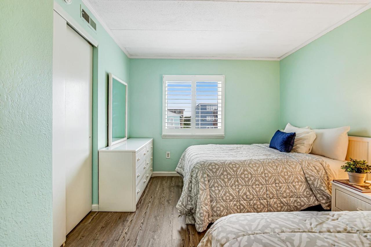 Apartment Sea Level 203 *