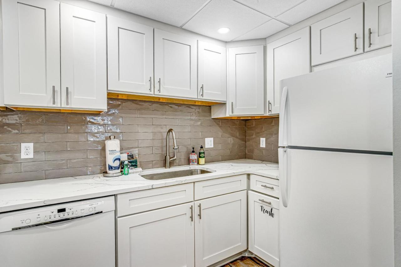 Sea Level 203 Apartment