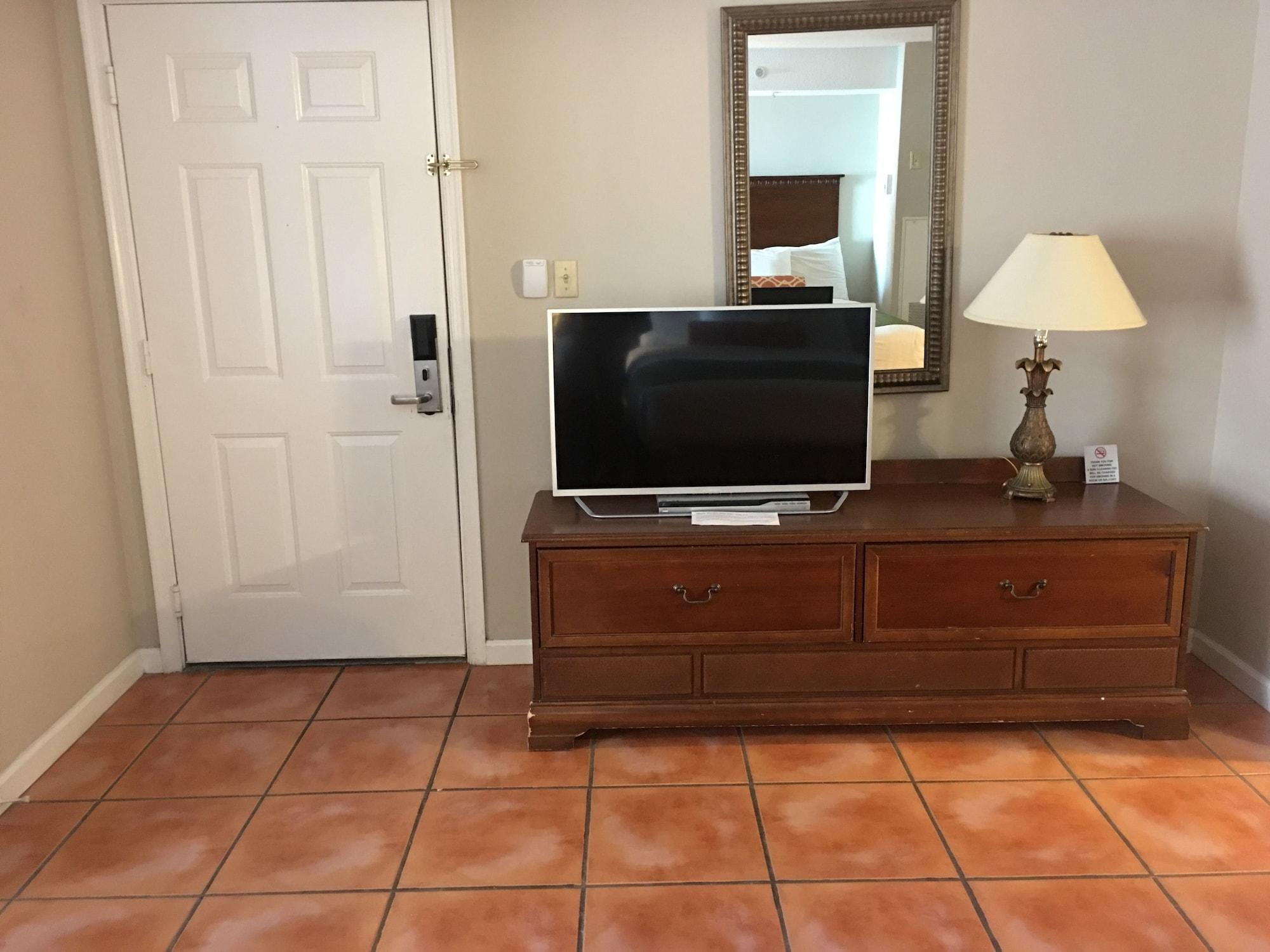 Hotel Tidelands Caribbean And