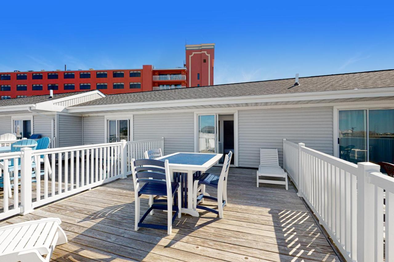 Holiday home Beachwalk 23