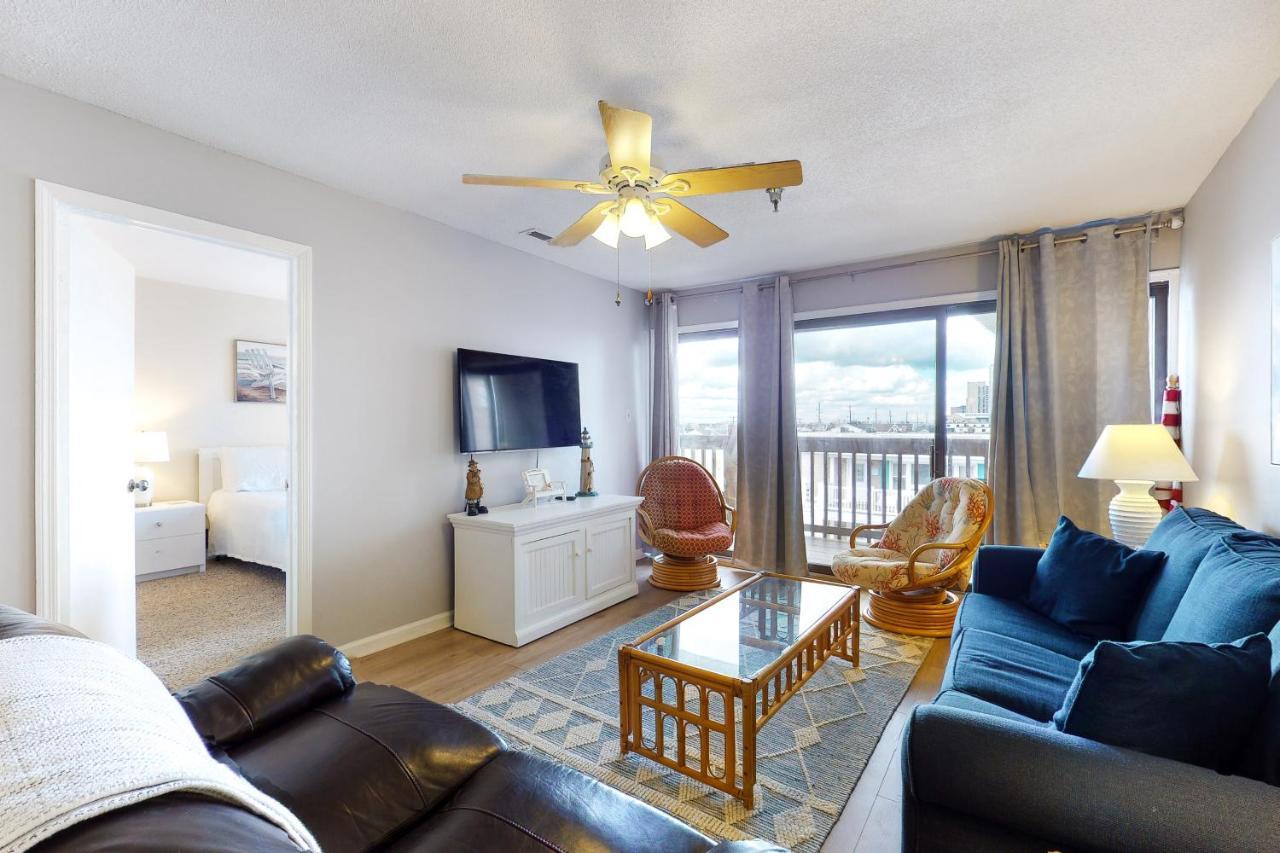 Silver Shores 302 Hotel