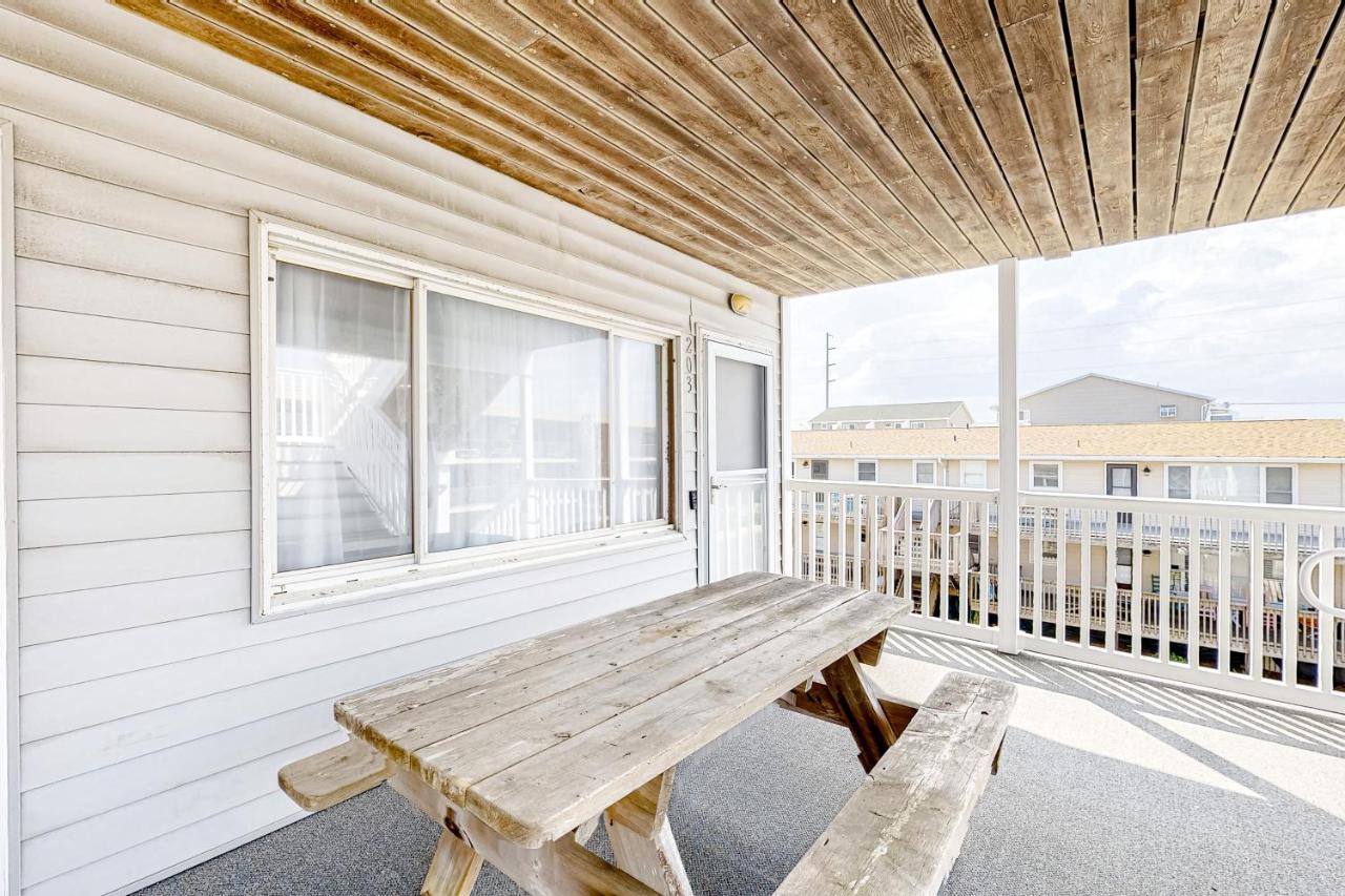 The Quarterdeck Oc Apartment *