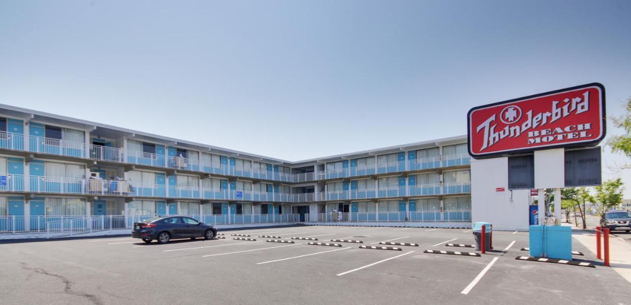 Motel Thunderbird