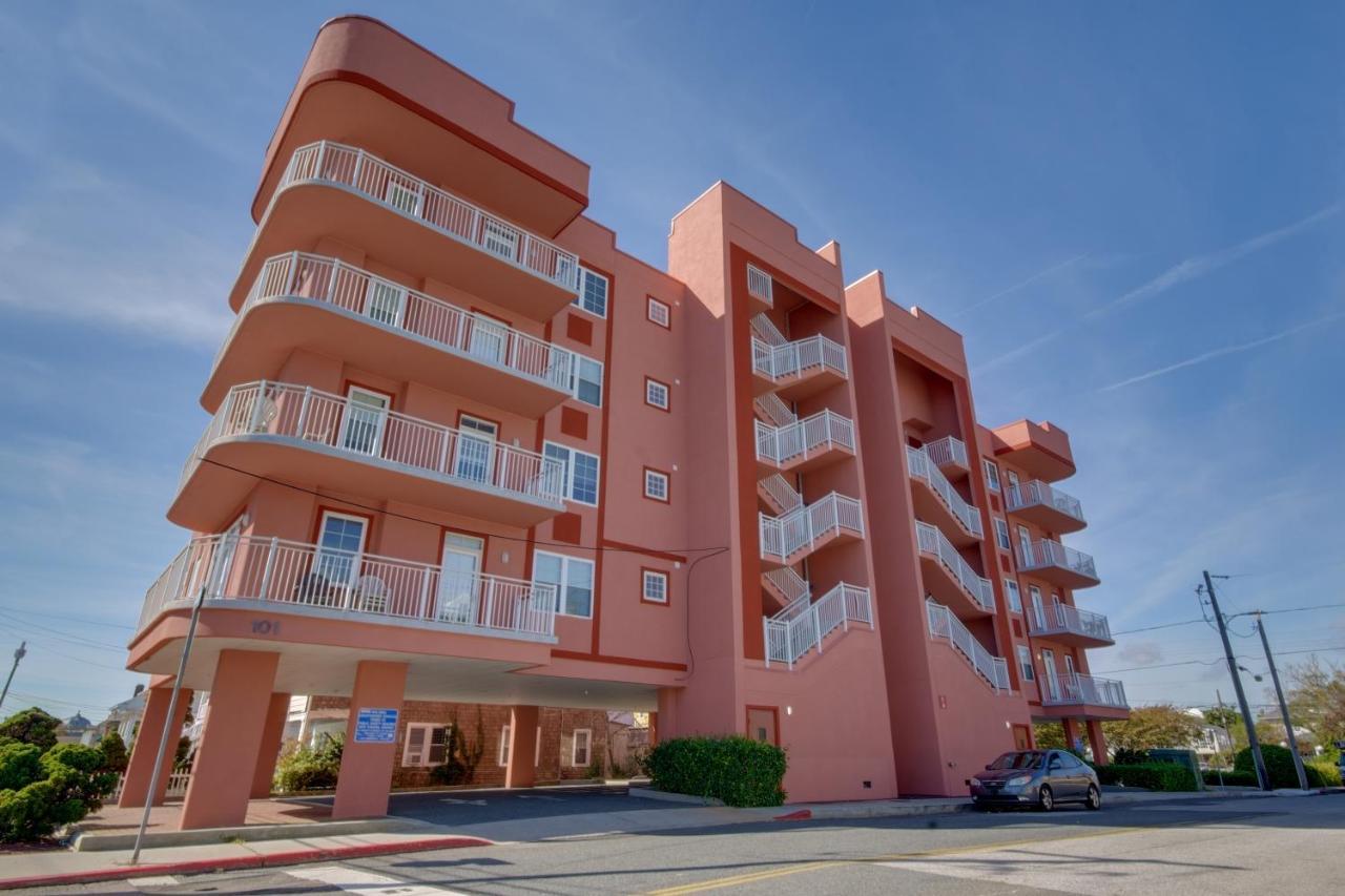 Americana Princess Suites/condos *