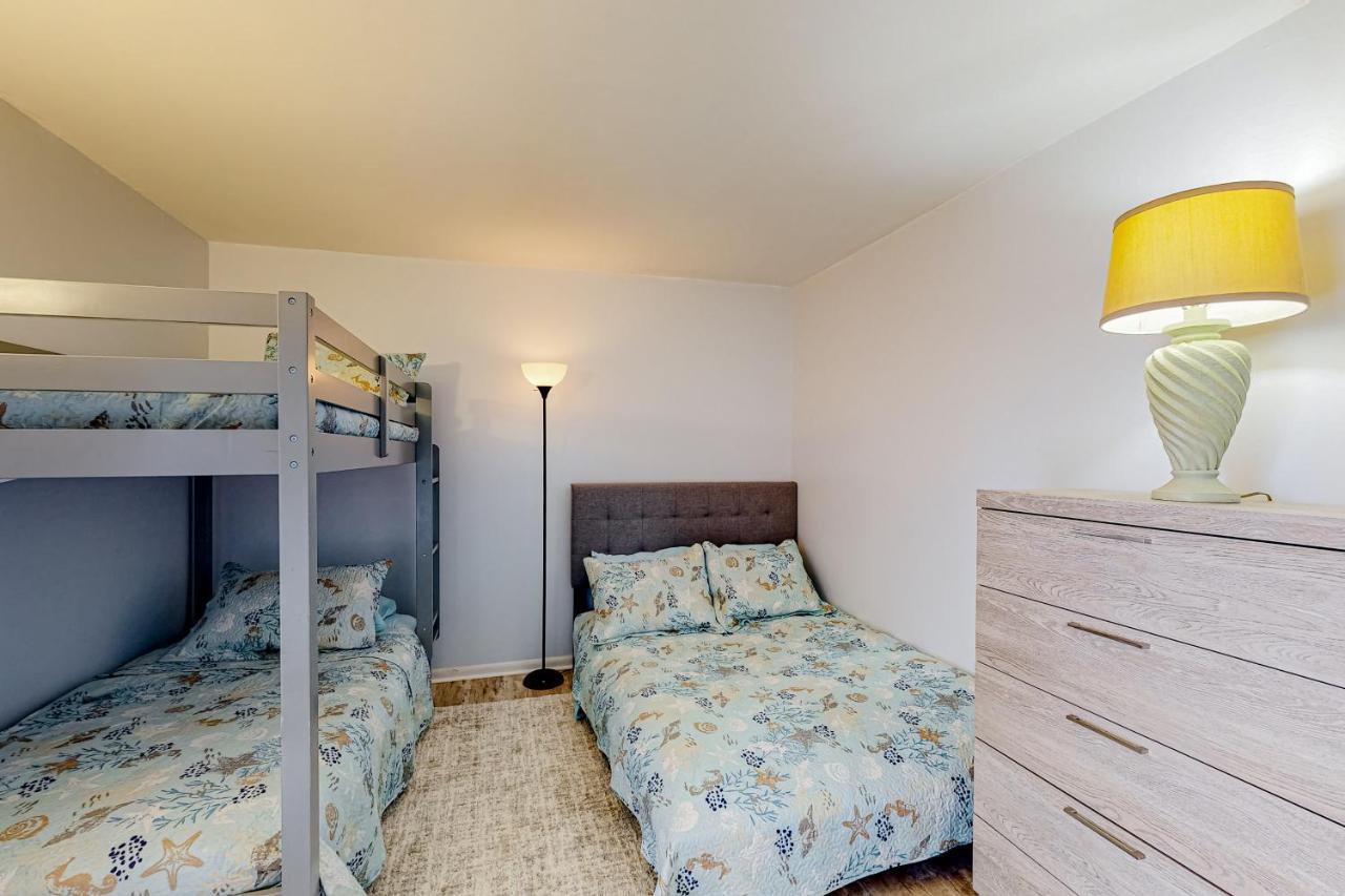 Penguin Drive Apartment