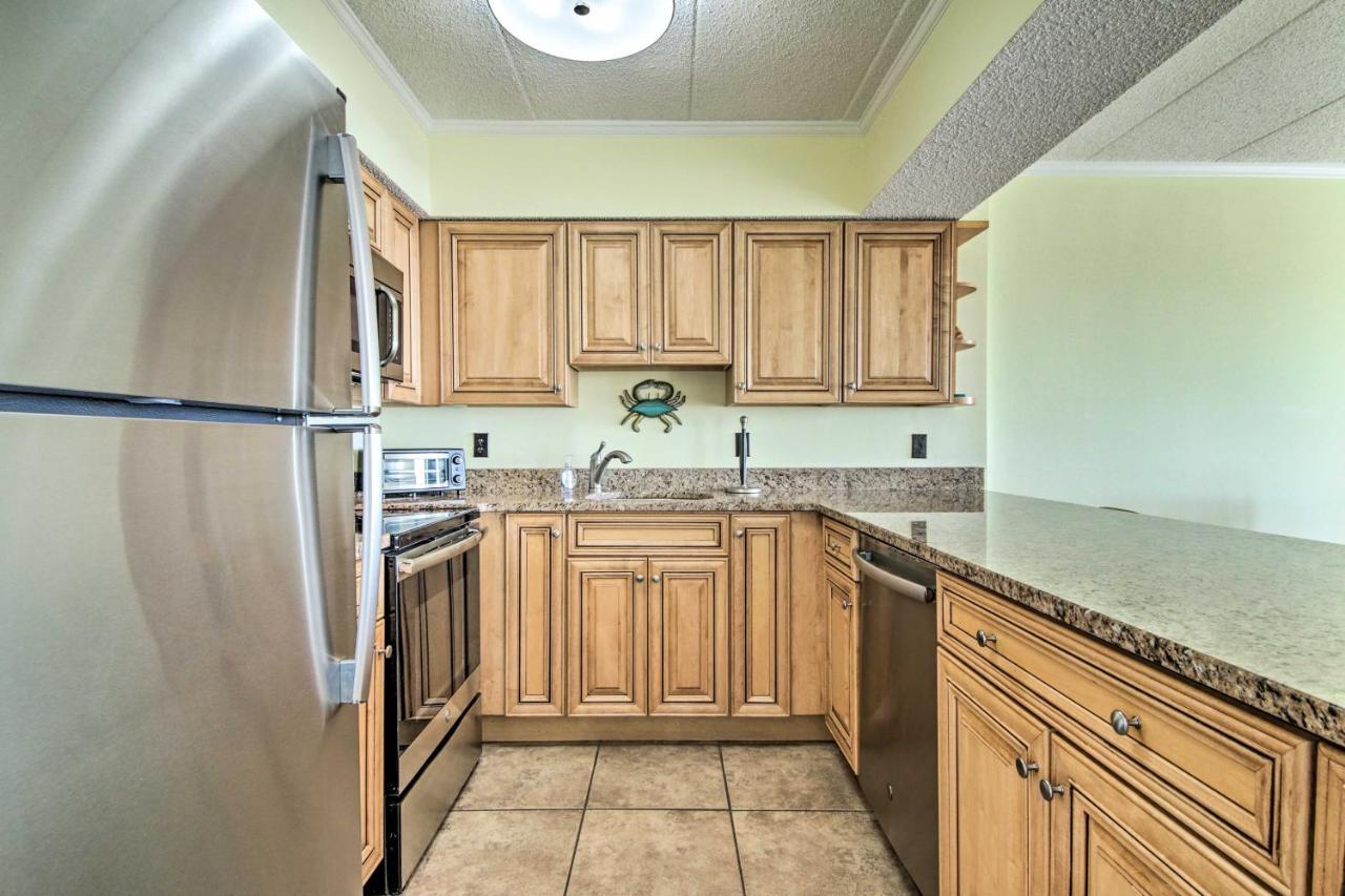 Inviting Ocean With Access! Apartment