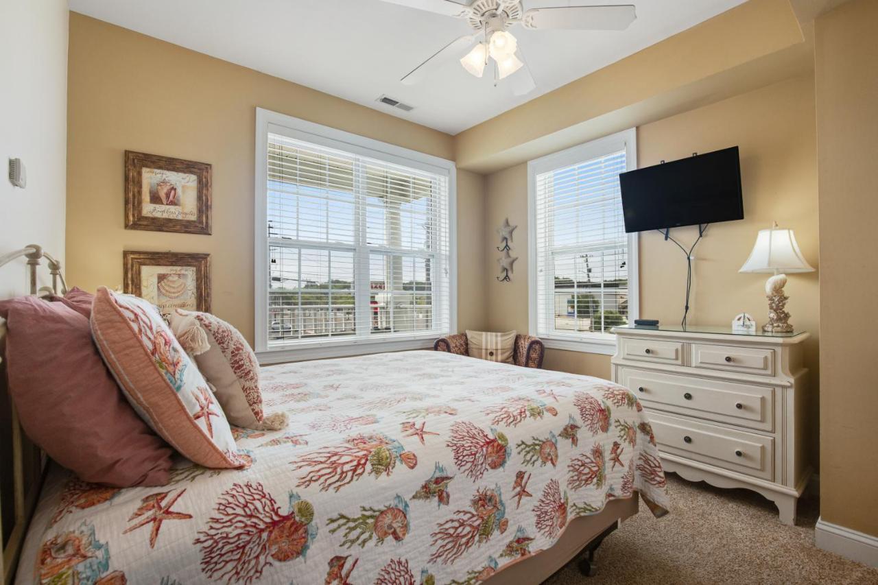 16 The Palms Holiday home