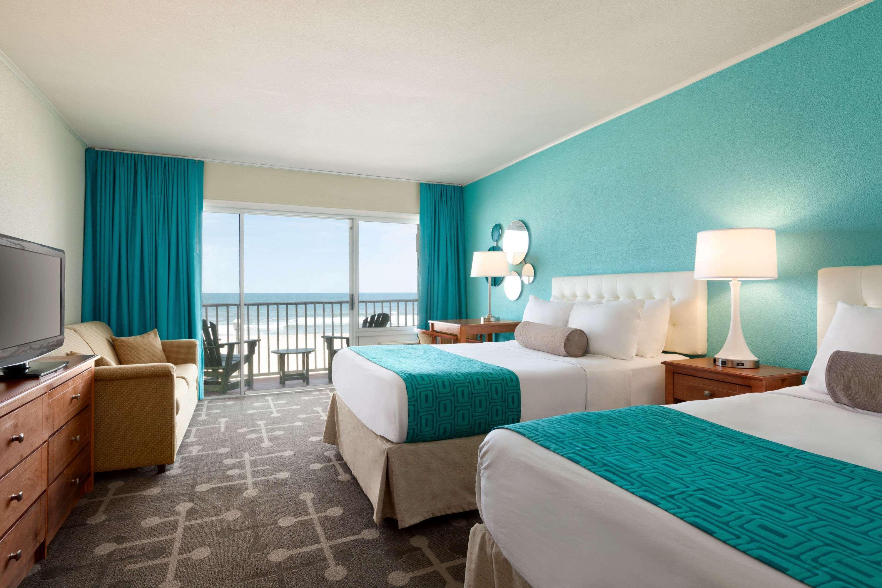 Hotel Howard Johnson By Wyndham Ocean Oceanfront