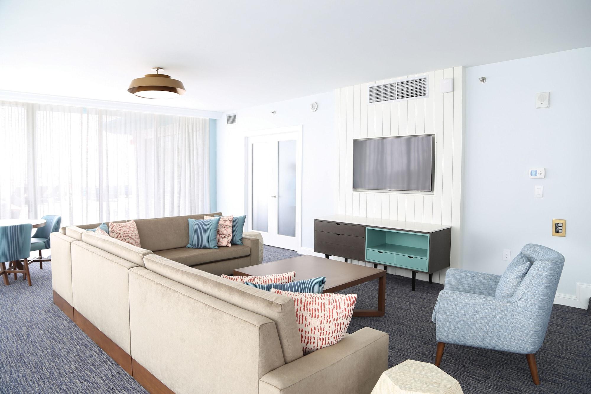 Hotel Doubletree By Hilton Ocean Oceanfront 4*