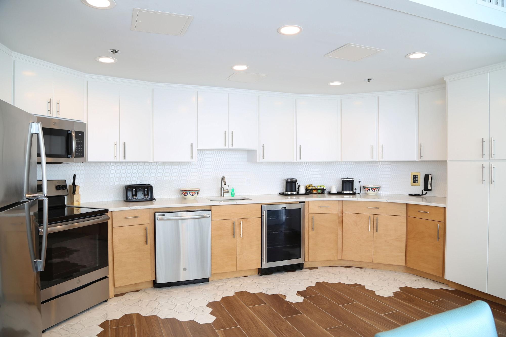 Doubletree By Hilton Ocean Oceanfront