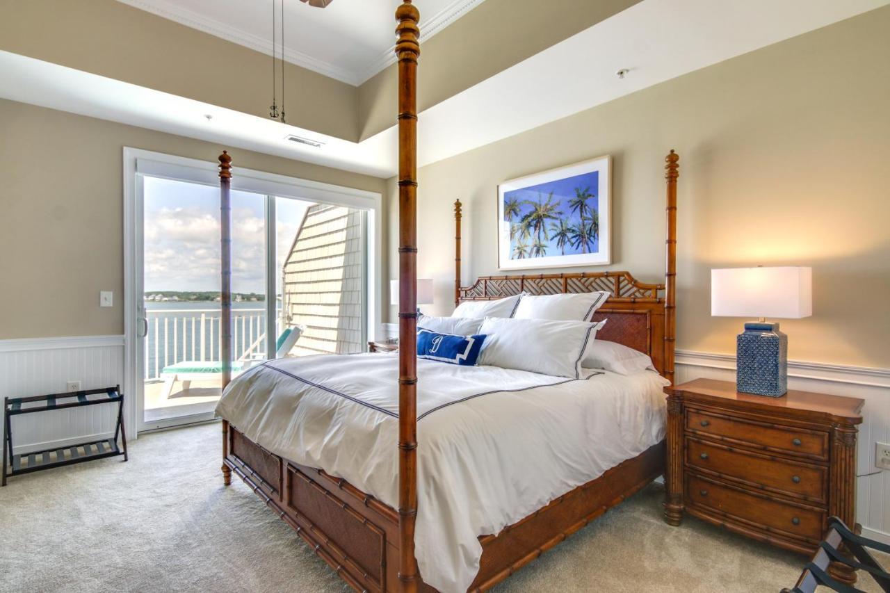 With Panoramic Views Walk To Beach Ocean City