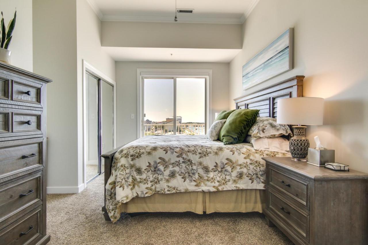 With Panoramic Views Walk To Beach *