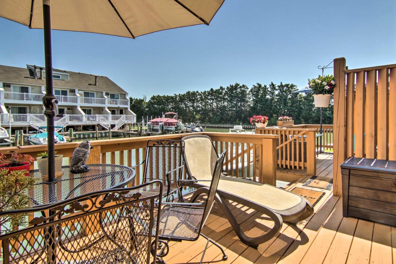 Apartment Airy Ocean On Canal Front With Deck! *