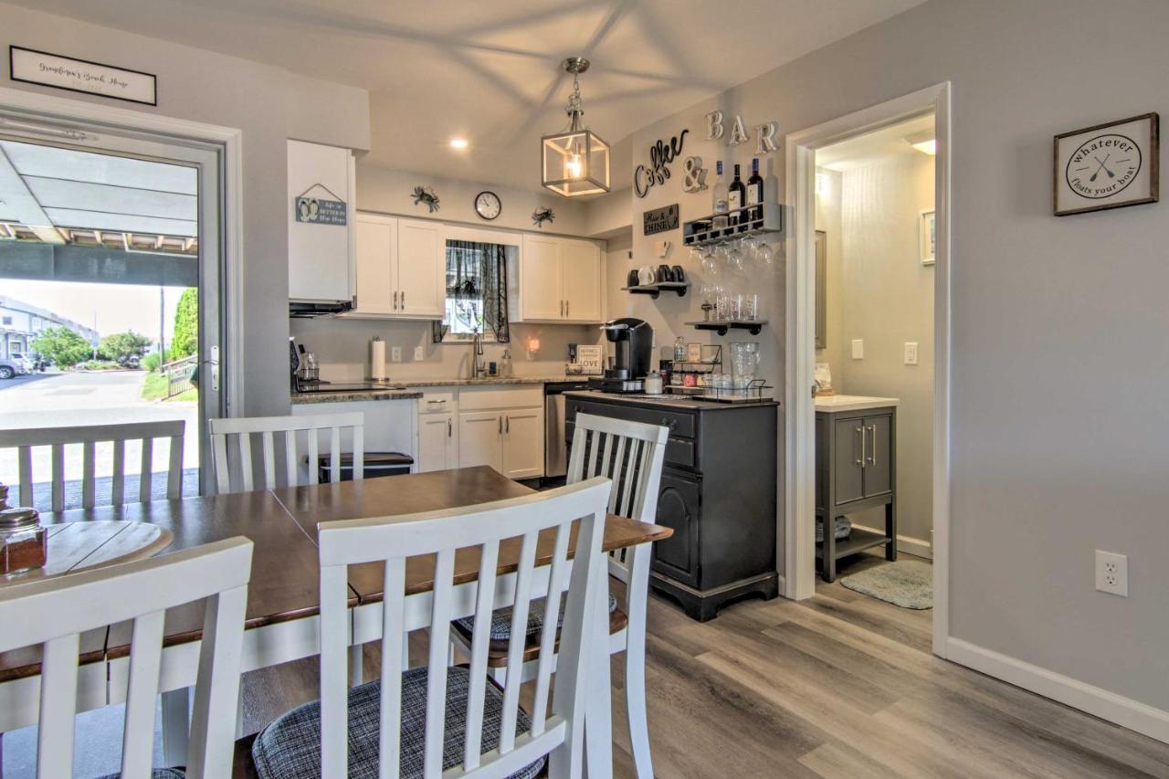 Airy Ocean On Canal Front With Deck! Apartment Ocean City
