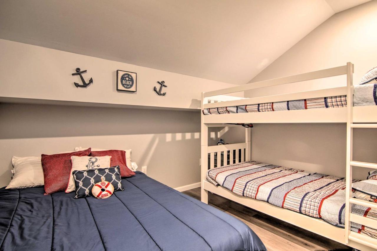 Airy Ocean On Canal Front With Deck! Ocean City