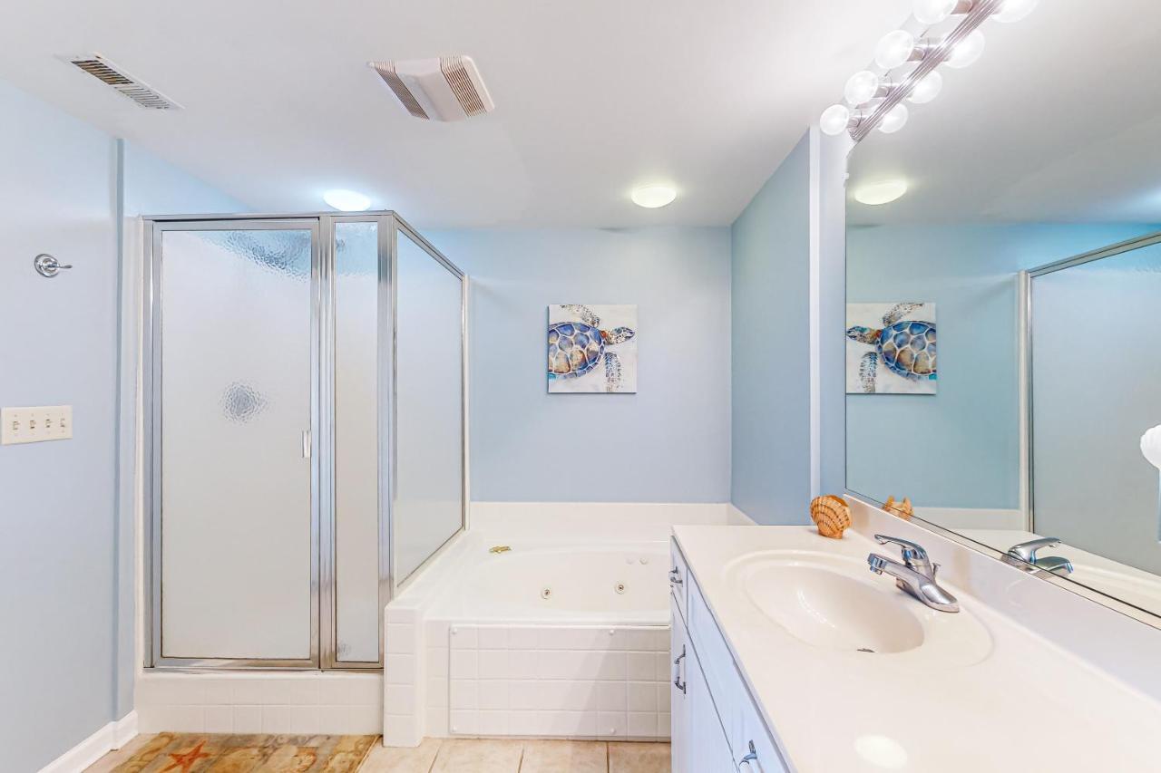 Captiva Bay 202 Apartment *