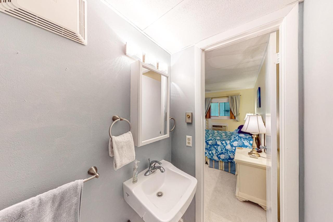Apartment West Winds 404