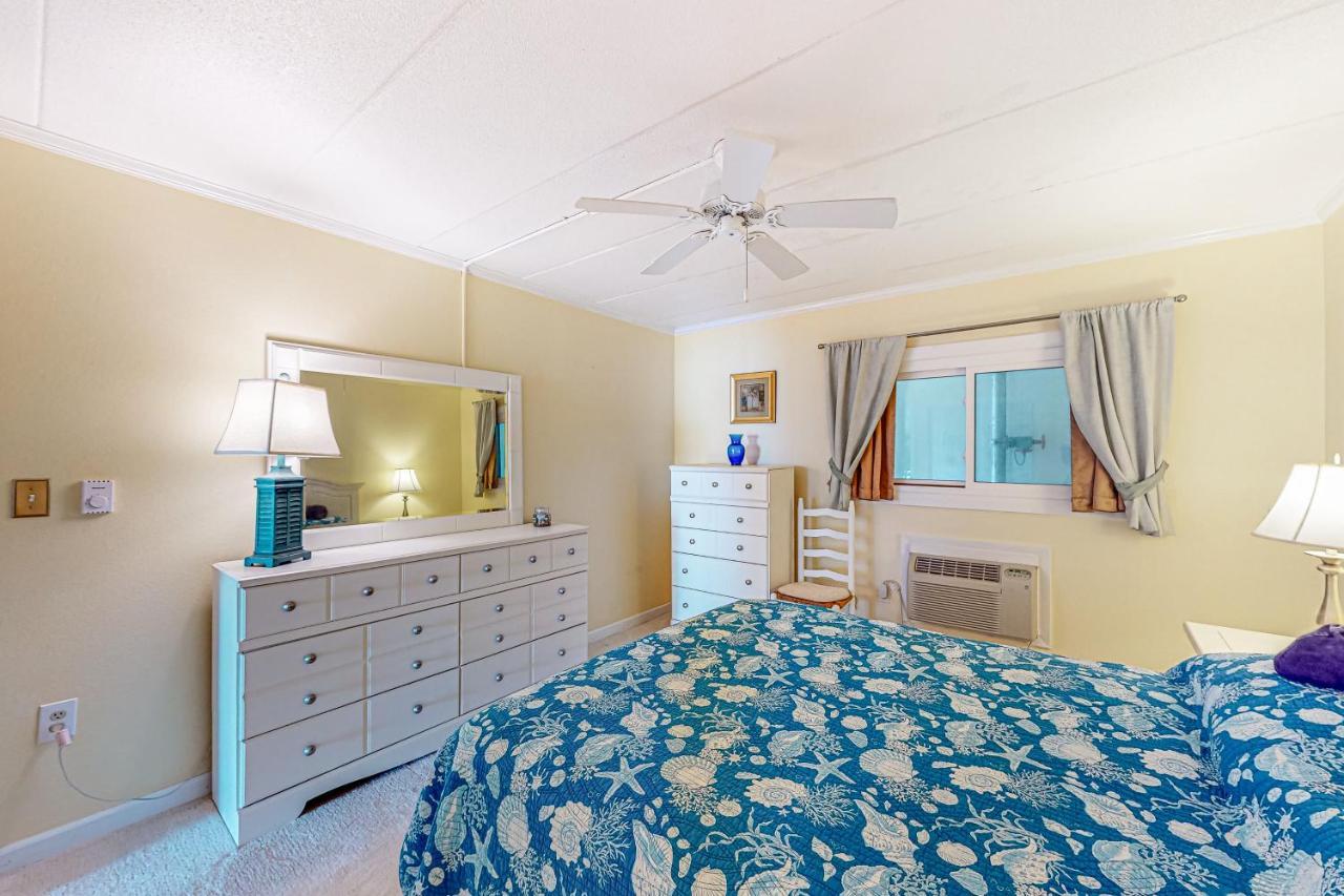 Apartment West Winds 404