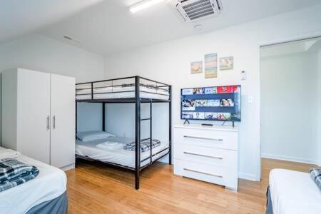 Apartment Modern 3-br Ocean Block Walk To The Ocean City