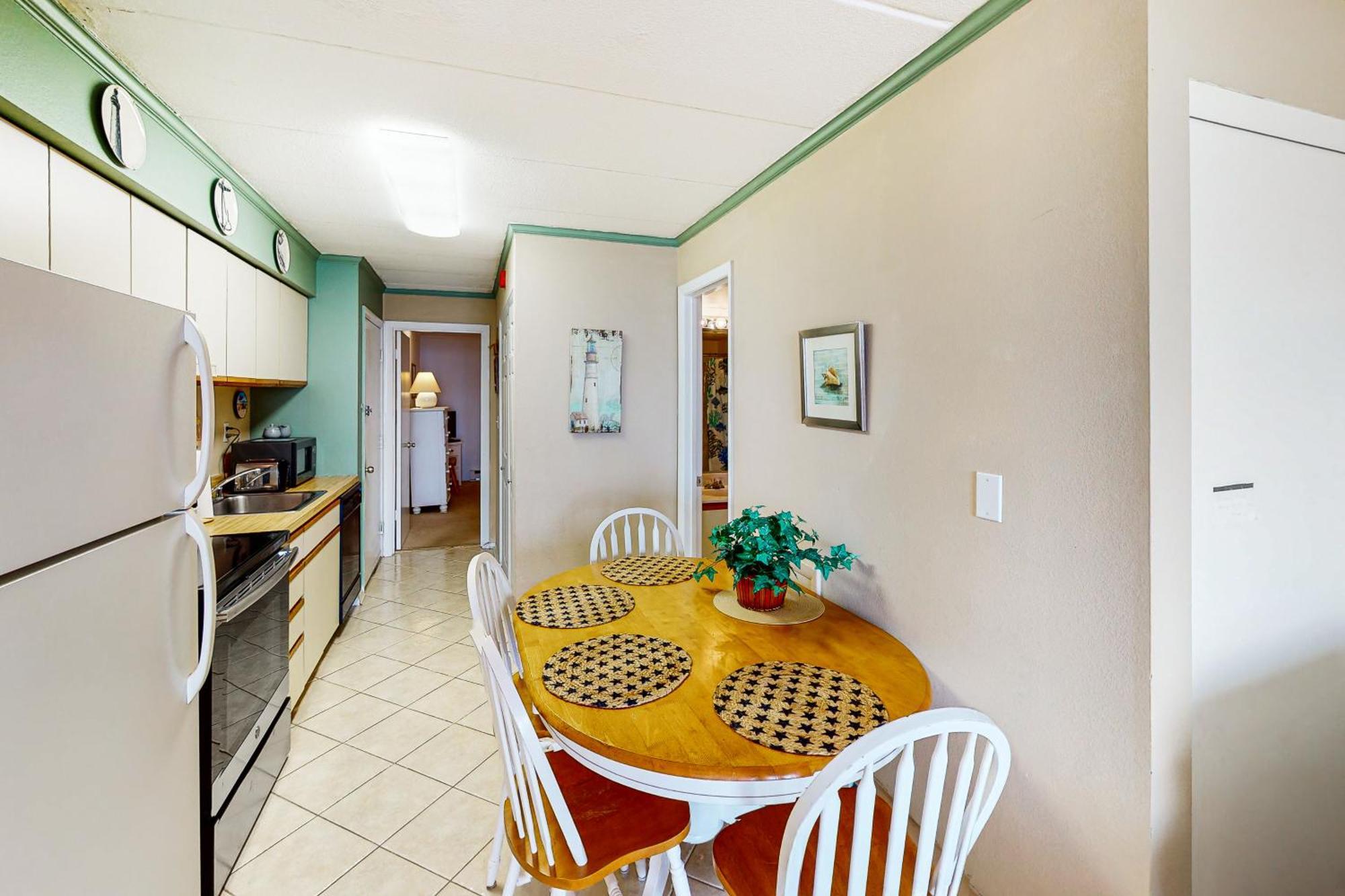 Apartment West Winds 306 *