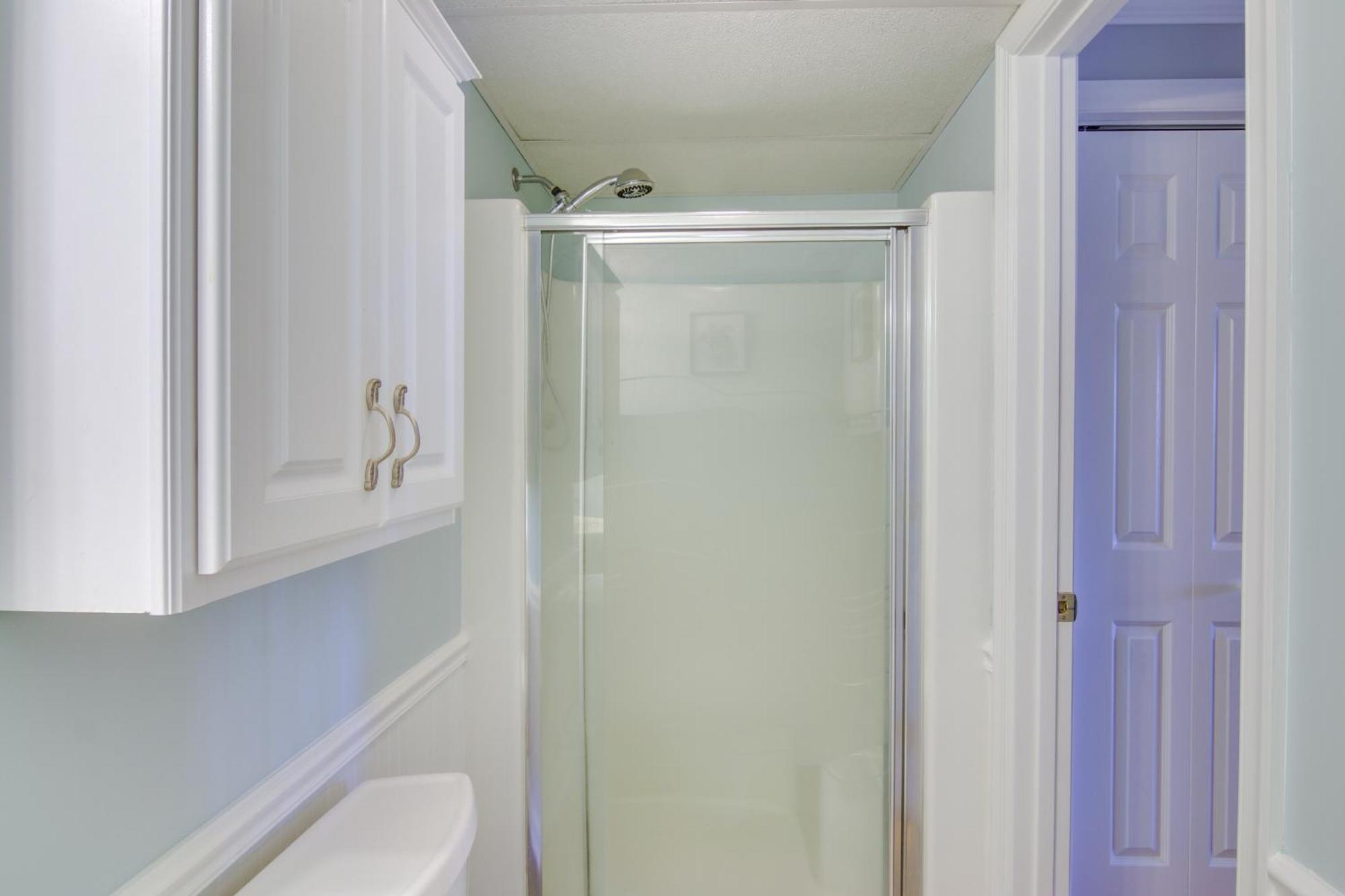 Apartment Family With Pool Walk To Ocean Beach! *